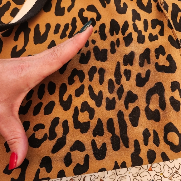 Clare V simple tote in leopard - Picture 17 of 17